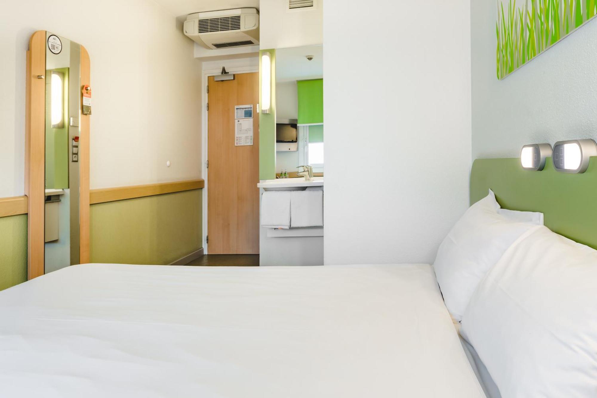 Hotel Ibis Budget West Station Warsaw